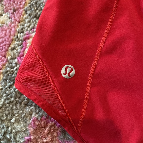 Lululemon shorts - Picture 3 of 4